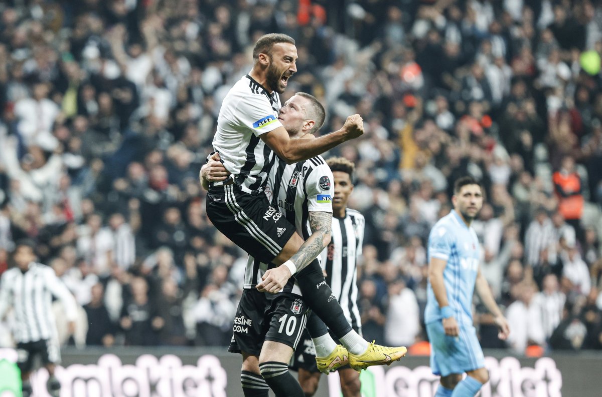 Cenk Tosun yine Trabzonspor'a attı
