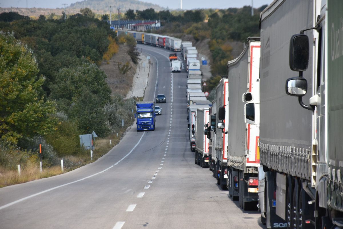 Edirne'de 5 günlük tır kuyruğu