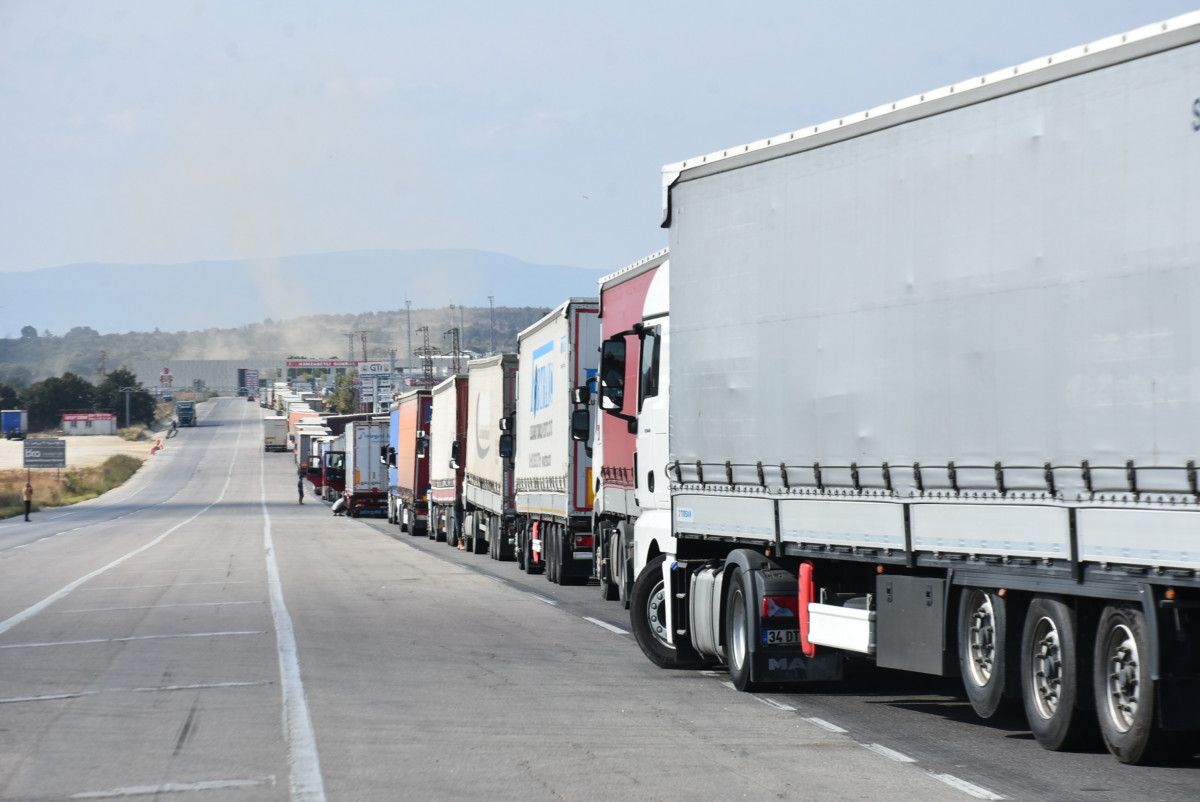 Edirne'de 5 günlük tır kuyruğu