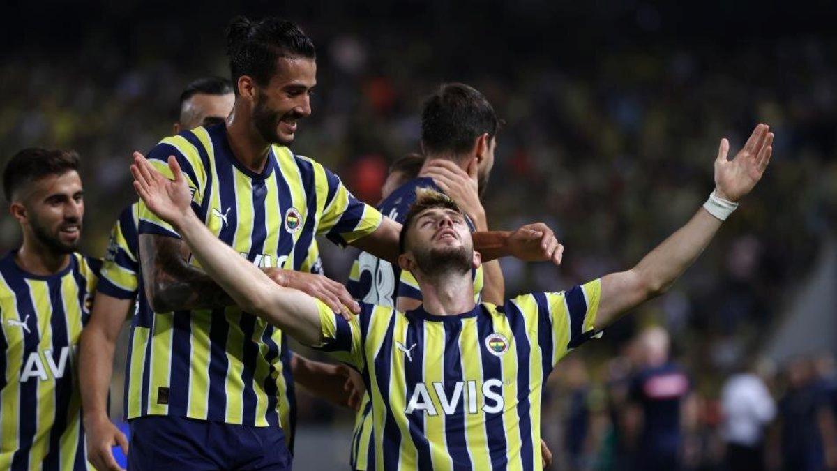 Fenerbahçe'de 4 isme yeni sözleşme