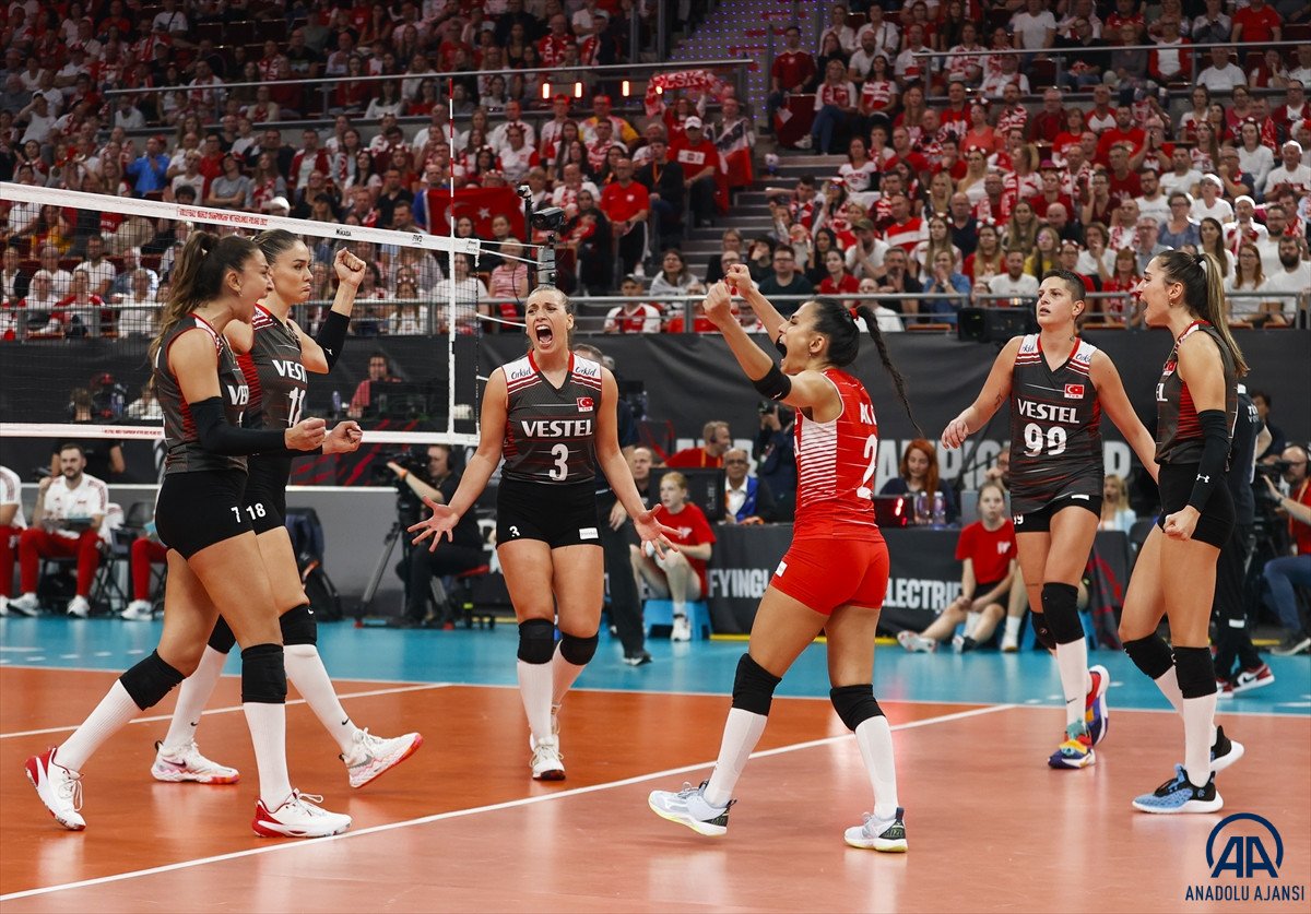 Filenin Sultanları, Polonya'yı 3-2 mağlup etti