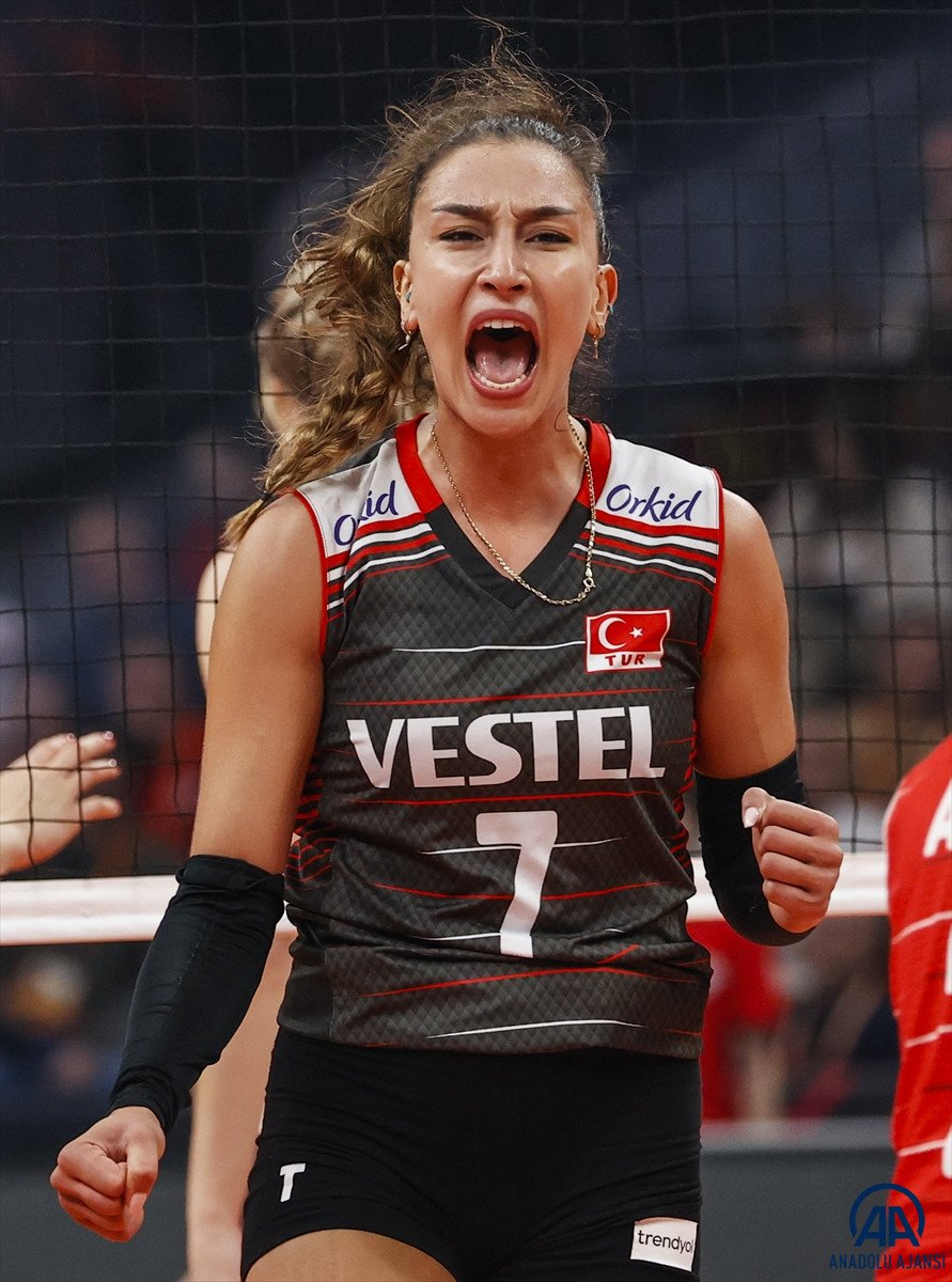 Filenin Sultanları, Polonya'yı 3-2 mağlup etti