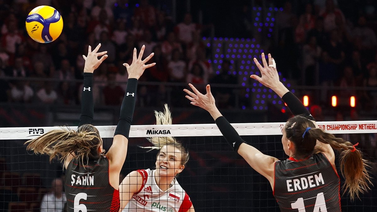 Filenin Sultanları, Polonya'yı 3-2 mağlup etti