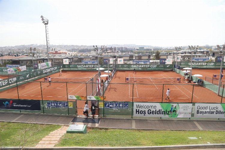 Gaziantep'te 'Cup Tenis' performansları ilgi görüyor