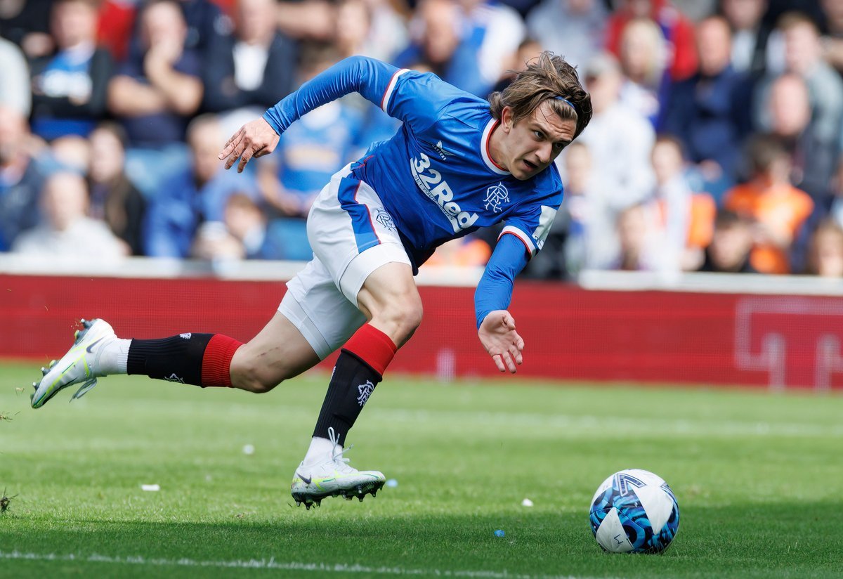 Giovanni van Bronckhorst'tan Rıdvan Yılmaz yorumu