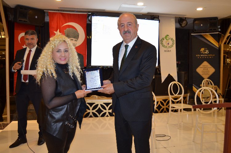 “Hünerli eller engelli çocuklara açıldı”