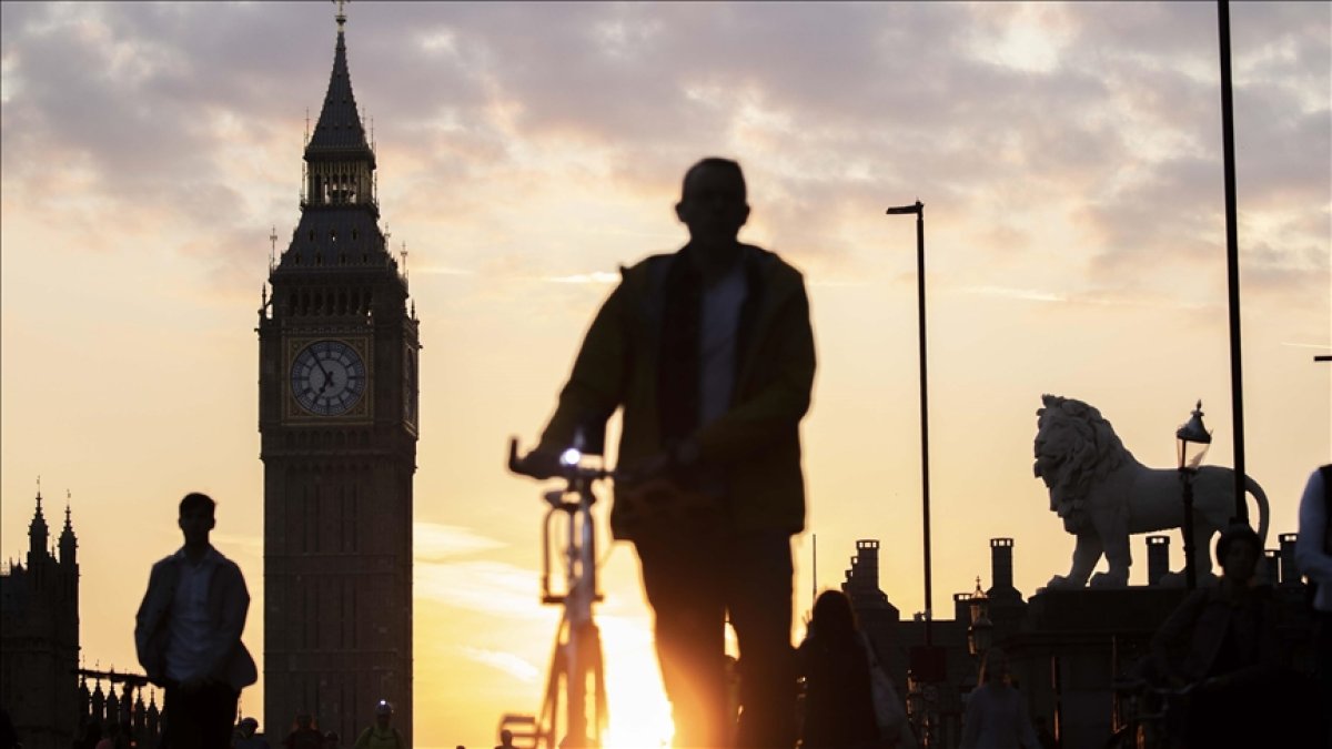 İngiltere'de enerji krizinin yeni boyutu elektrik günlük 3 saat kesilebilir