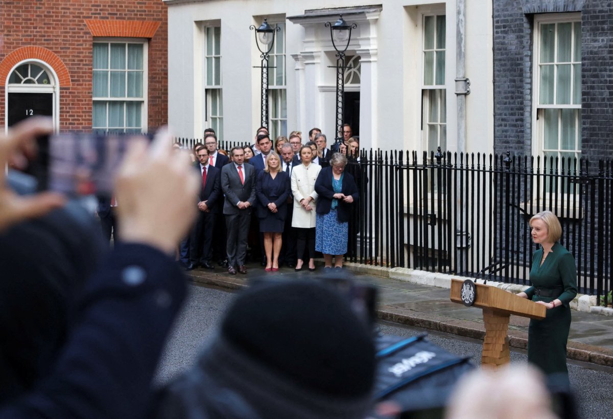 Liz Truss'un telefonunun Ruslar tarafından hacklendiği iddia edildi