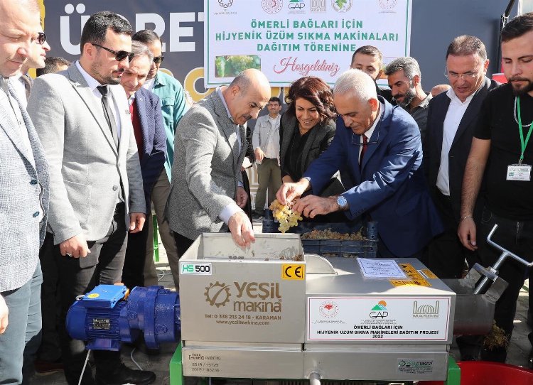 Mardin Valisi Bağ Bozumu Kültür ve Sanat Festivali'nde