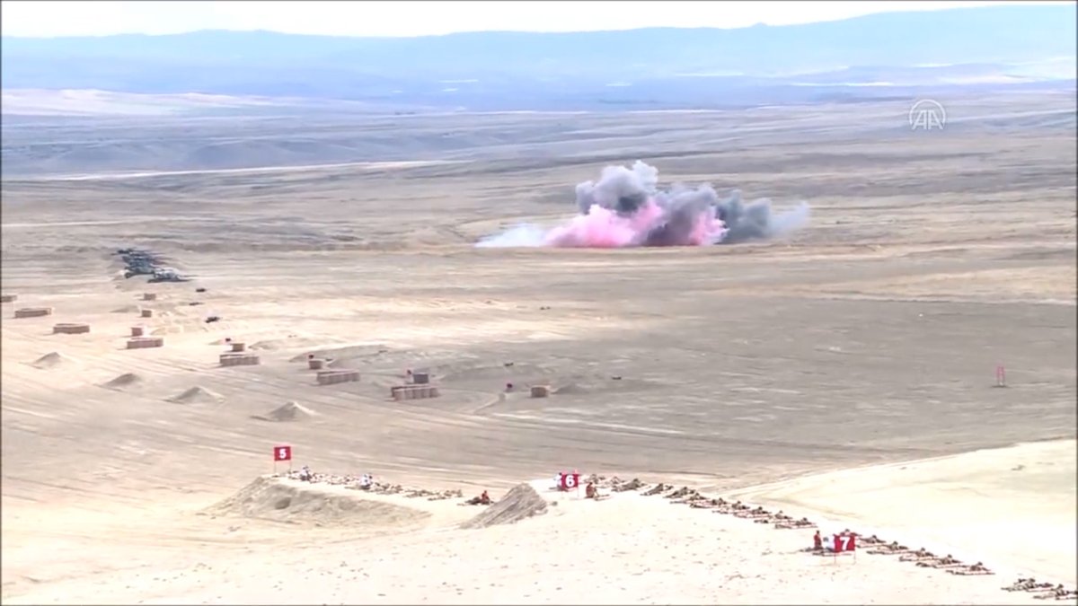 Mehmetçik'ten, 'Ateş Serbest'te hedeflere tam isabet