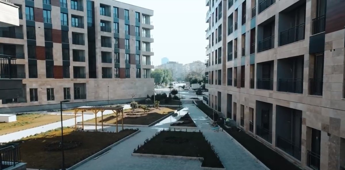 Murat Kurum'dan İzmir paylaşımı: Depremin izlerini siliyoruz