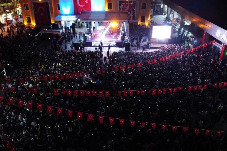 Mustafakemalpaşa Cumhuriyet için "tekses" oldu