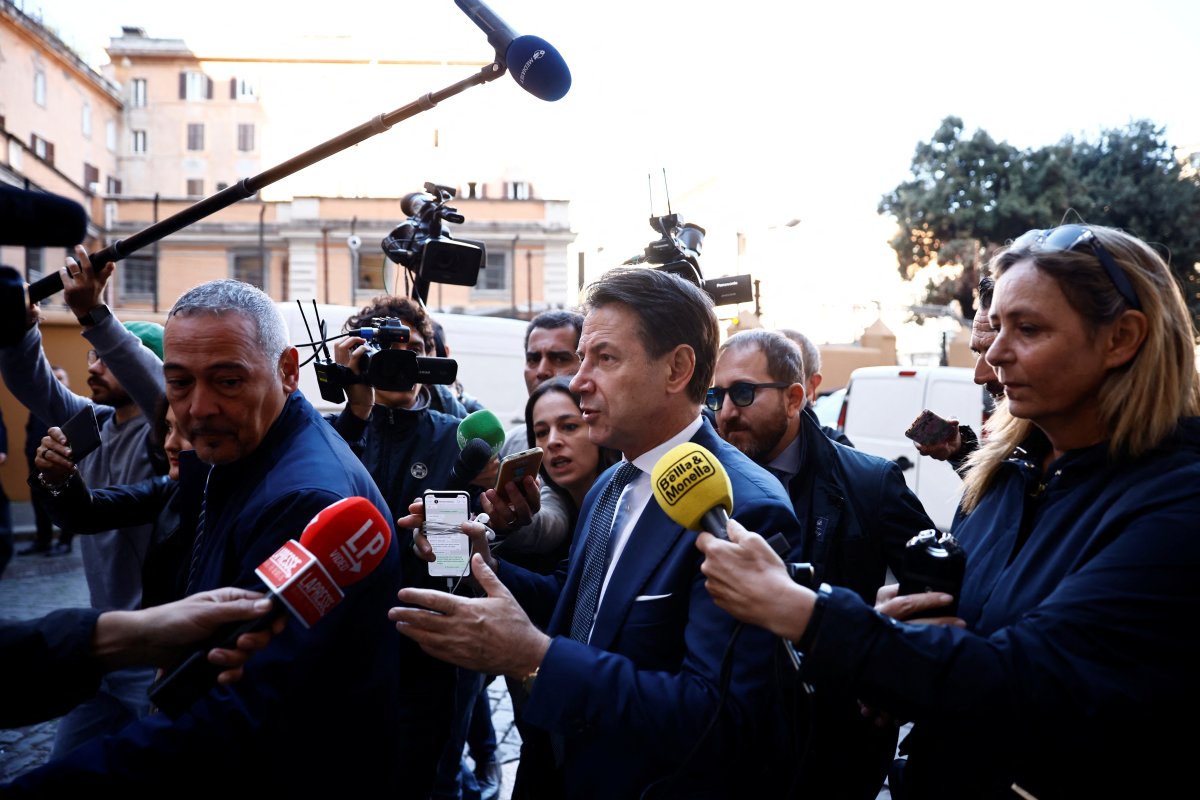 Silvio Berlusconi'nin Vladimir Putin'le ilgili sözleri tartışılıyor