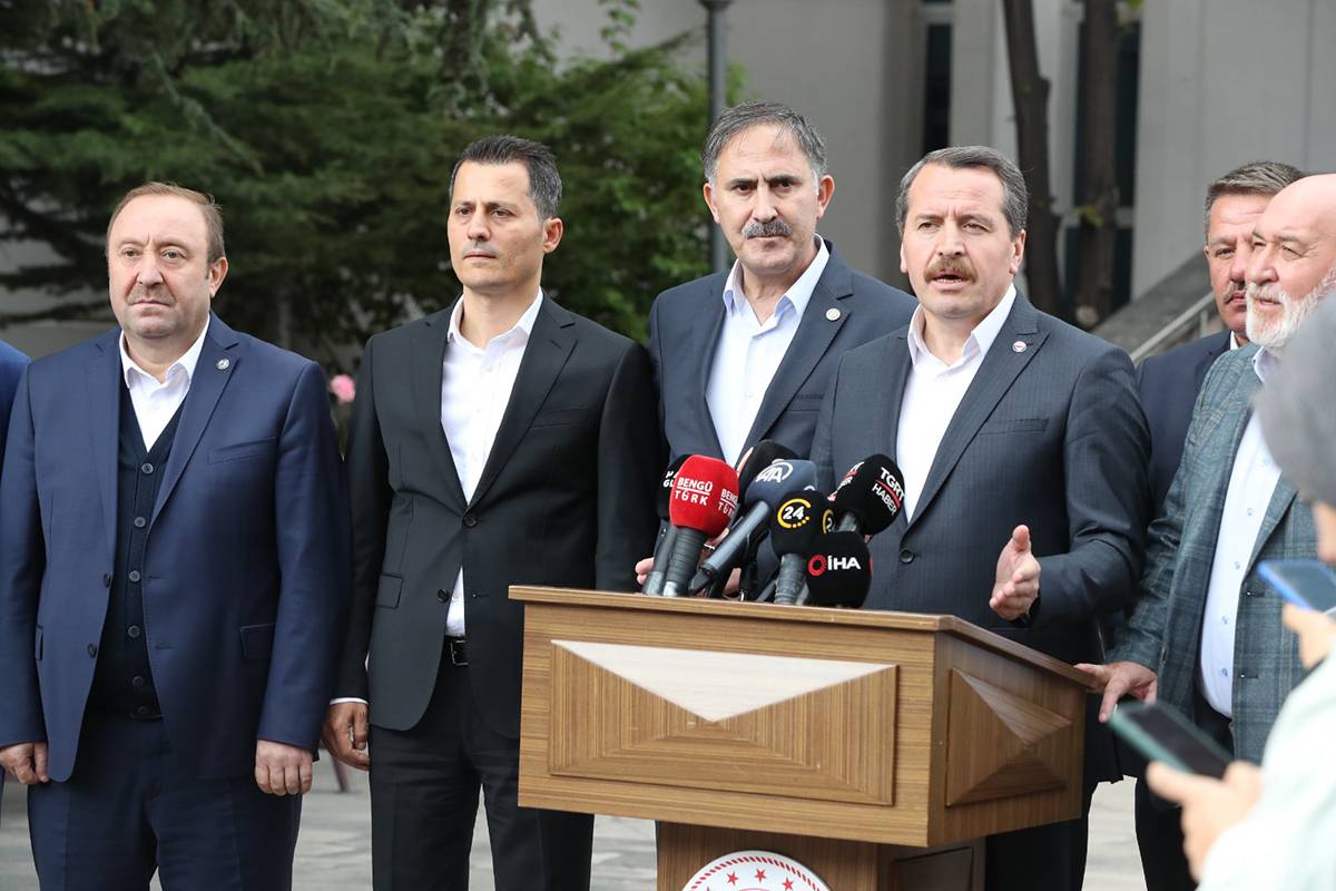 Sözleşmeli Personel Kadroya Geçecek Mi ?