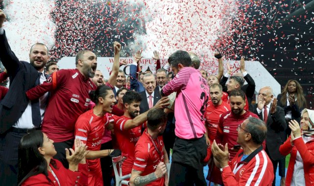 Ampute Milli Takımı oyuncularına ve teknik heyetine, THY'den jest