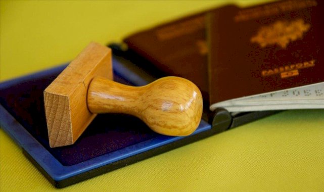 AP: Bulgaristan ve Romanya'yı Schengen'e alalım