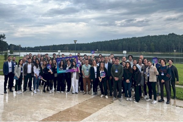 Bu yıl 254 yeni mezun KPMG Türkiye’de işe başladı