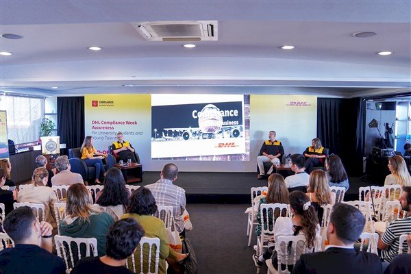 DHL, Bahçeşehir Üniversitesi'nde öğrencilerle buluştu
