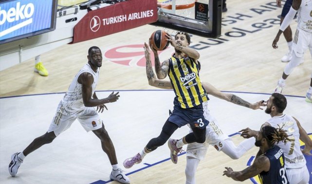 Fenerbahçe EuroLeague'de 3'te 3 yaptı