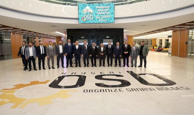 Memduh Büyükkılıç mobilyacılarla buluştu