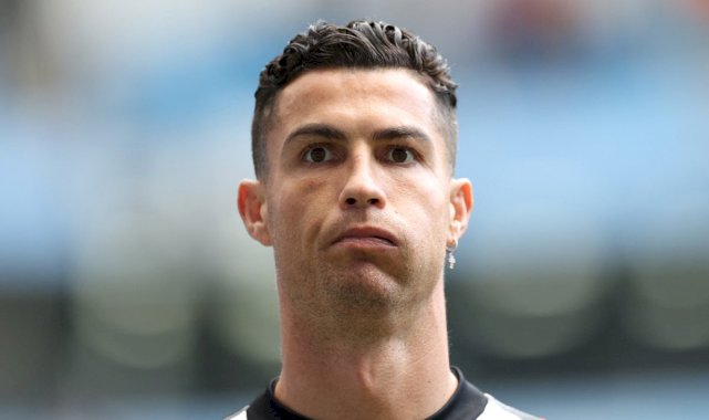 Roy Keane: United, Ronaldo'ya saygısızlık yapıyor