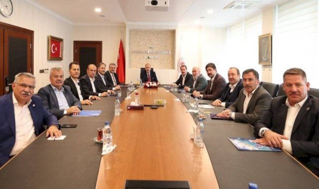 Sözleşmeli Personel Kadroya Geçecek Mi ?