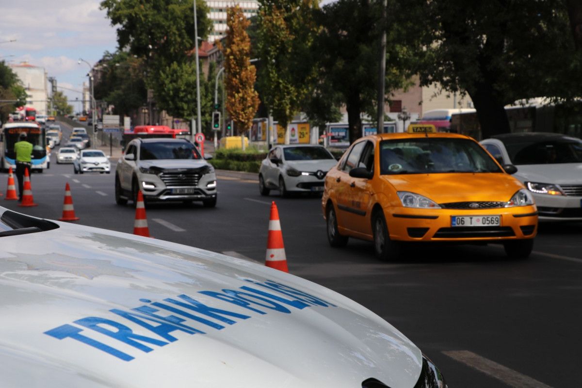 Yetkisiz çakar kullanan 5 bin 685 kişiye işlem yapıldı