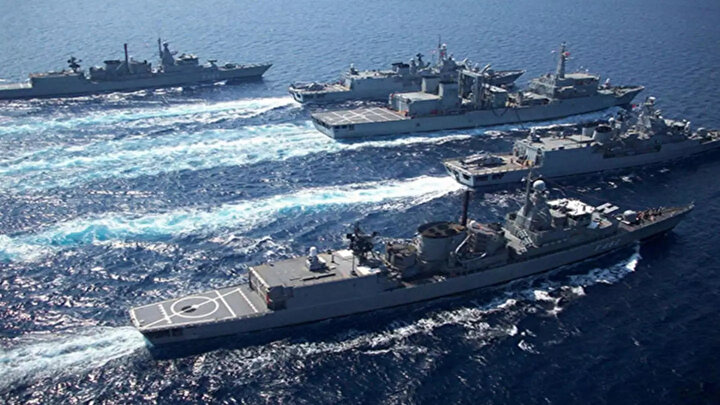 ​Yunan basınında her gün Türkiye ile ilgili yeni bir iddia' Türk istihbarat gemisi de oradaydı"