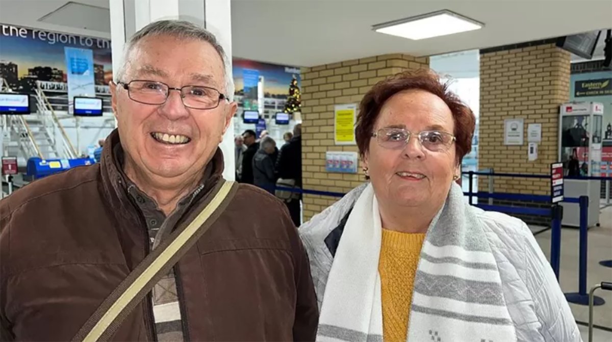 Acun Ilıcalı'dan 320 Hull City taraftarına Türkiye tatili