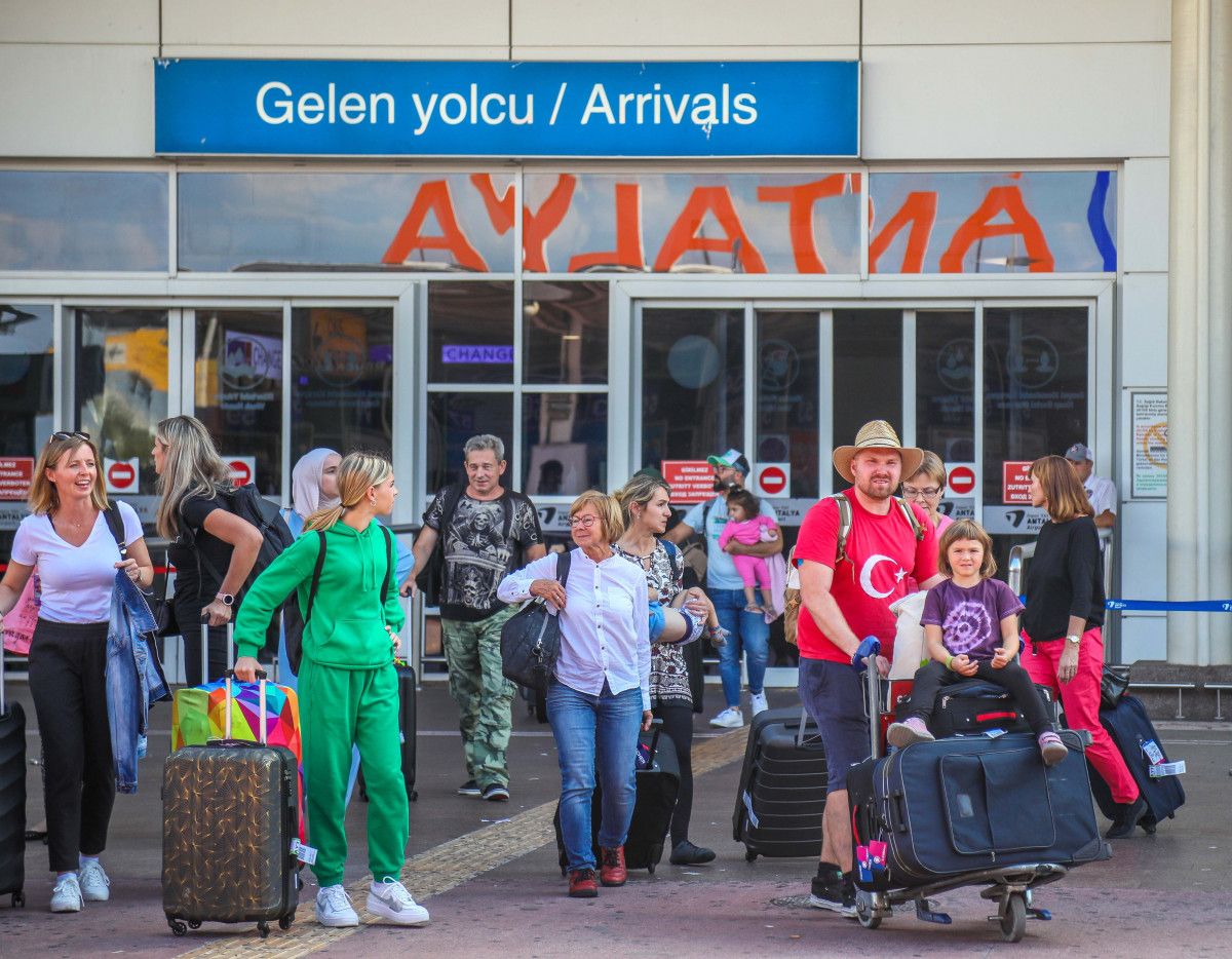 Antalya'da tüm zamanların en iyi ekim ayı rekoru