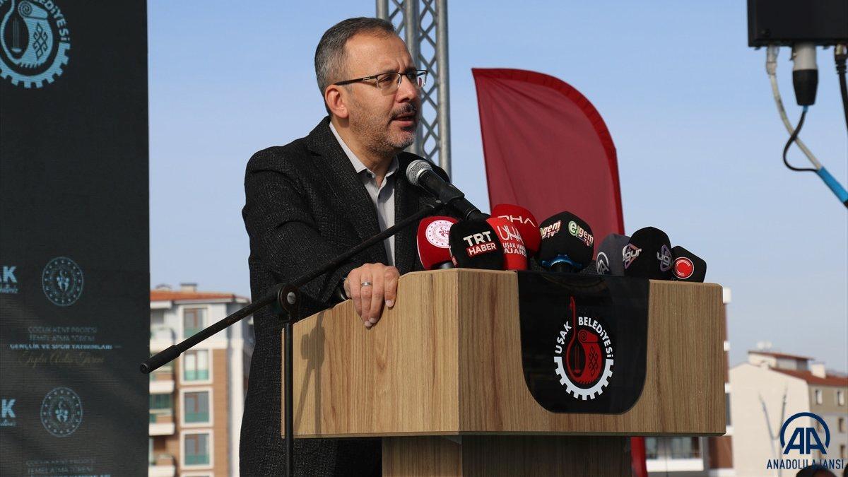 Bakan Kasapoğlu&#039;ndan gençlere destek mesajı