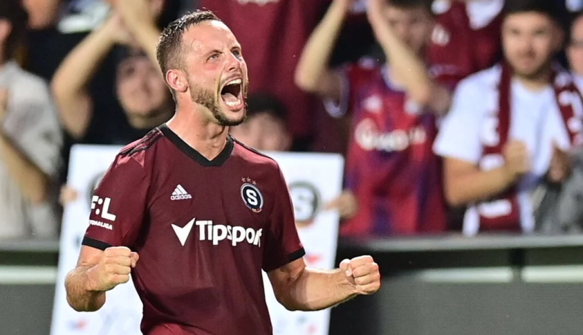 Beşiktaş Arthur Masuaku'nun alternatifini Sparta Prag'da buldu