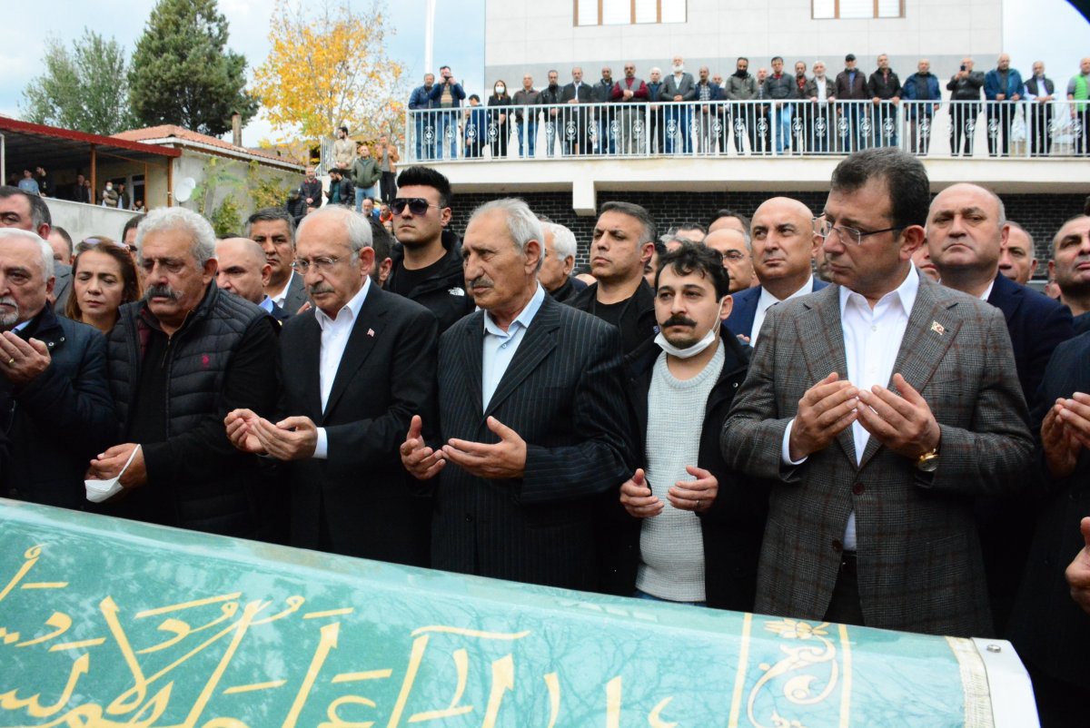 Celal Kılıçdaroğlu, son yolculuğuna uğurlandı