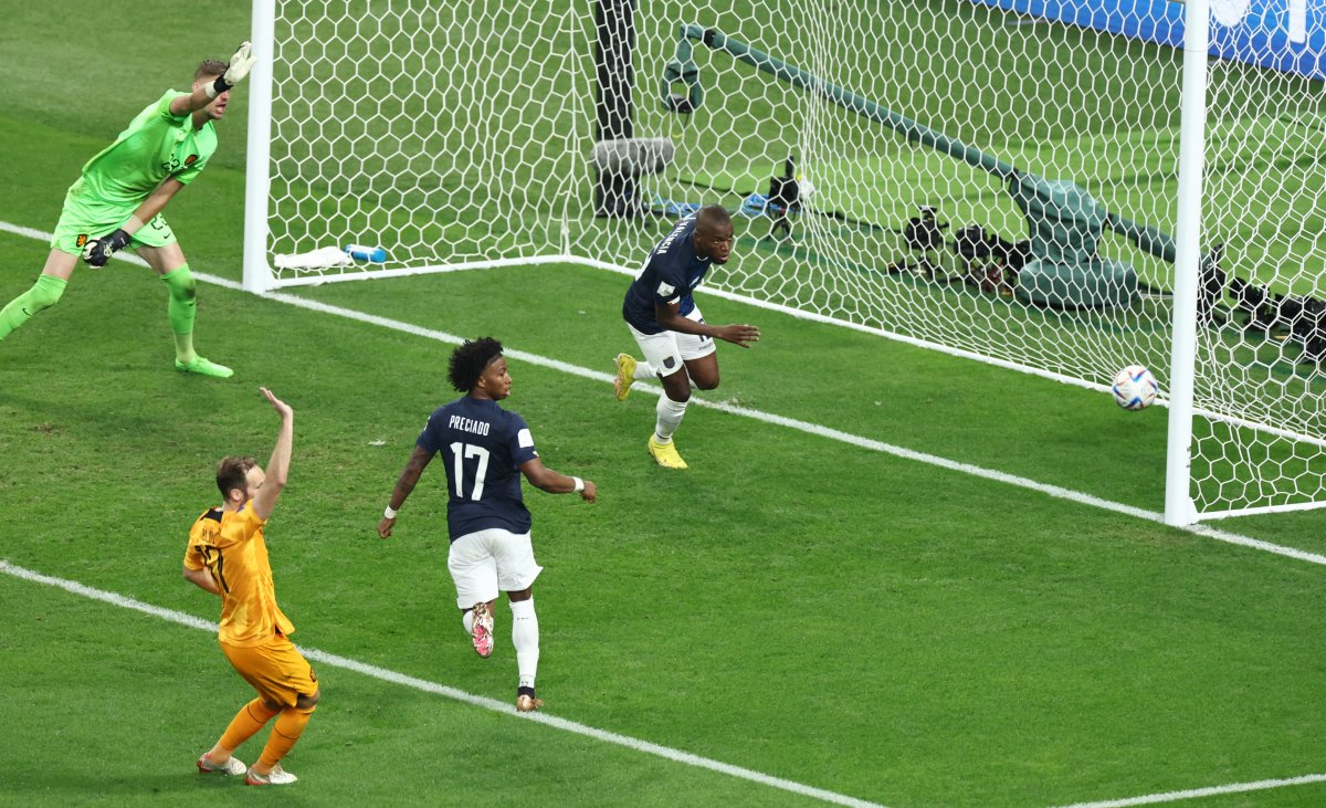 Enner Valencia, Hollanda karşısında sahnede