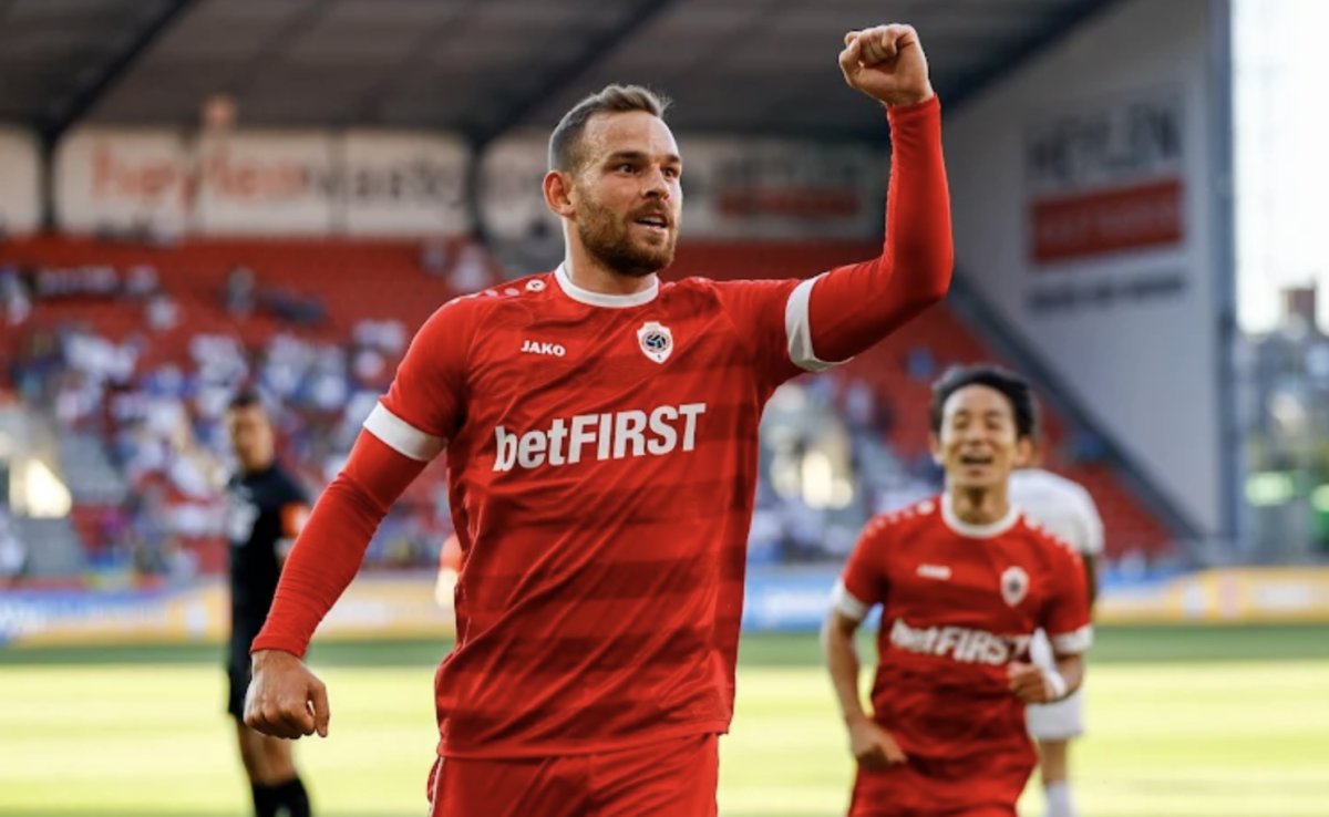 Eski Fenerbahçeli Vincent Janssen, Hollanda'nın gol umudu oldu