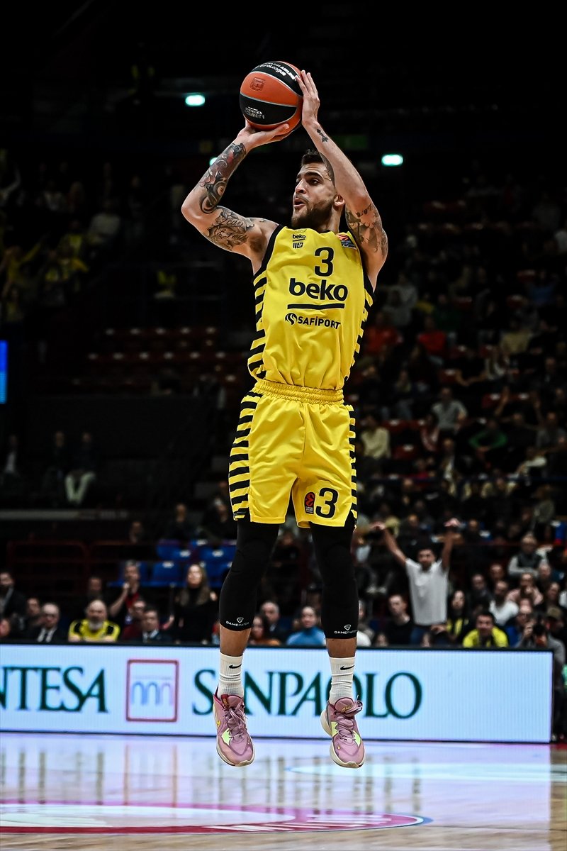 Fenerbahçe, Olimpia Milano'yu mağlup etti