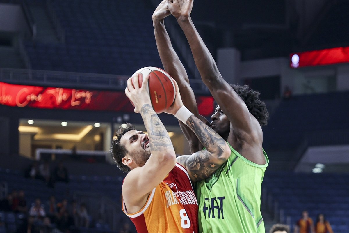 Galatasaray, evinde kazandı