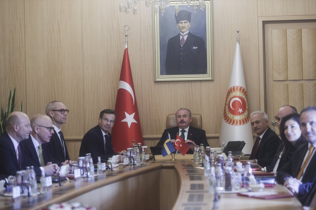 İsveç Başbakanı Kristersson, TBMM'yi ziyaret etti