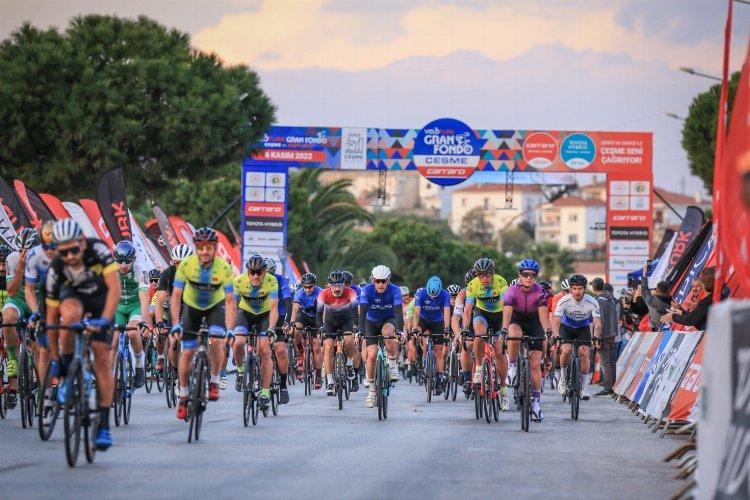 İzmir Çeşme&#039;den 13 ülkeden bin 159 bisikletçi pedal bastı
