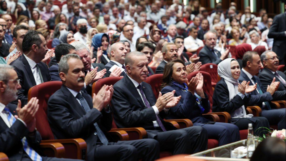 Kamuya 602 şehit yakını, gazi ve gazi yakını atanacak