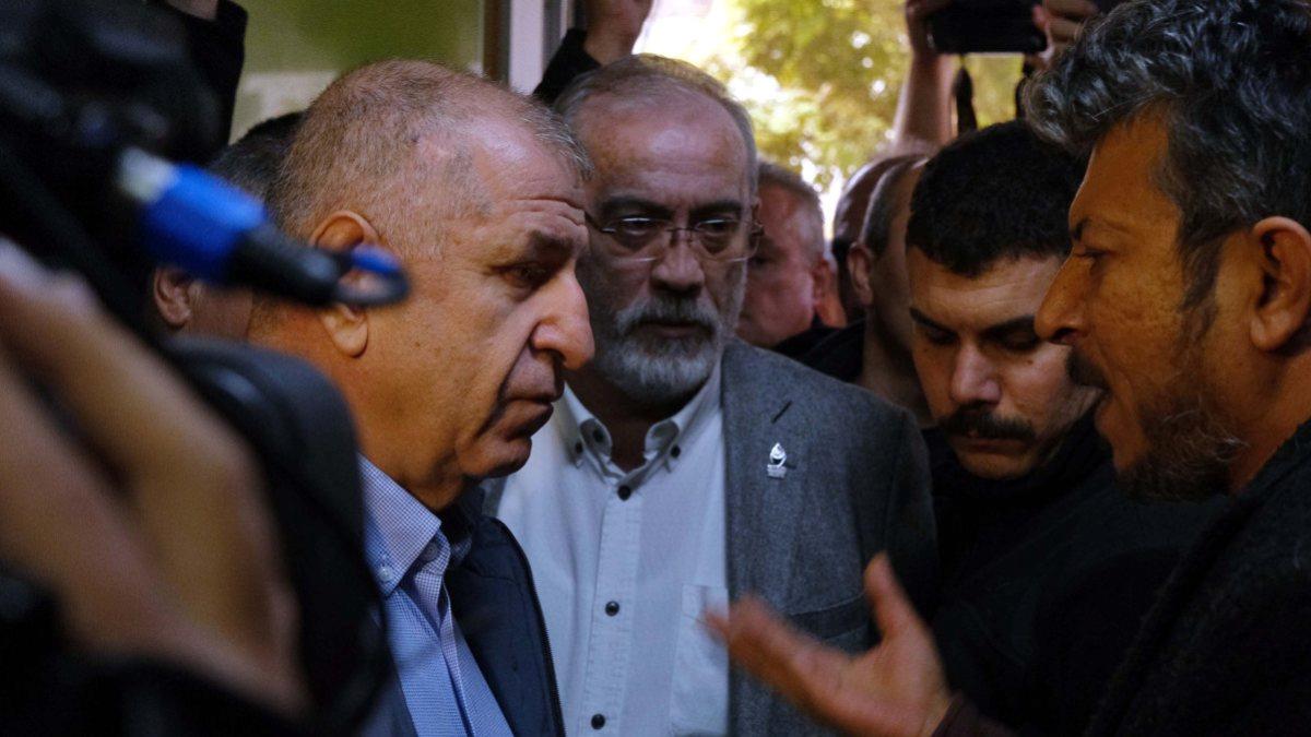 Karkamış&#039;ta Ümit Özdağ protesto edildi