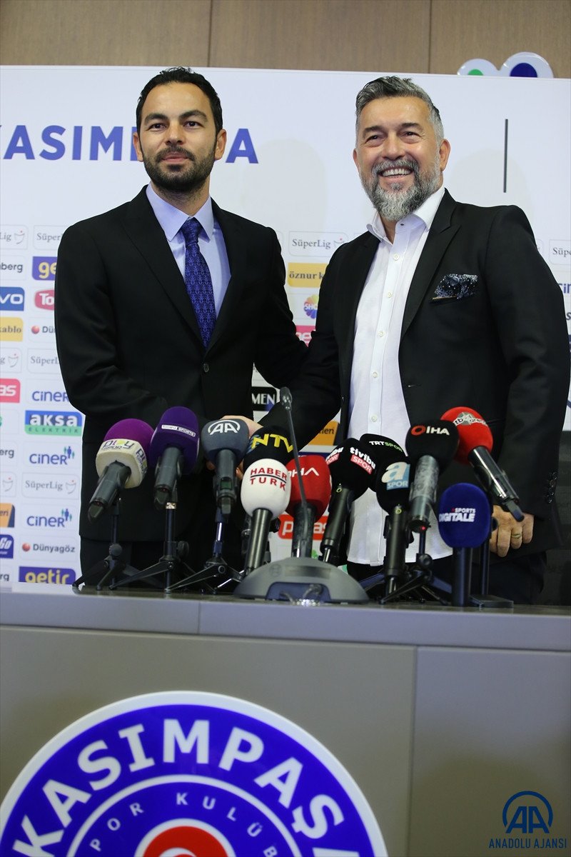 Kasımpaşa, teknik direktör Selçuk İnan ile sözleşme imzaladı