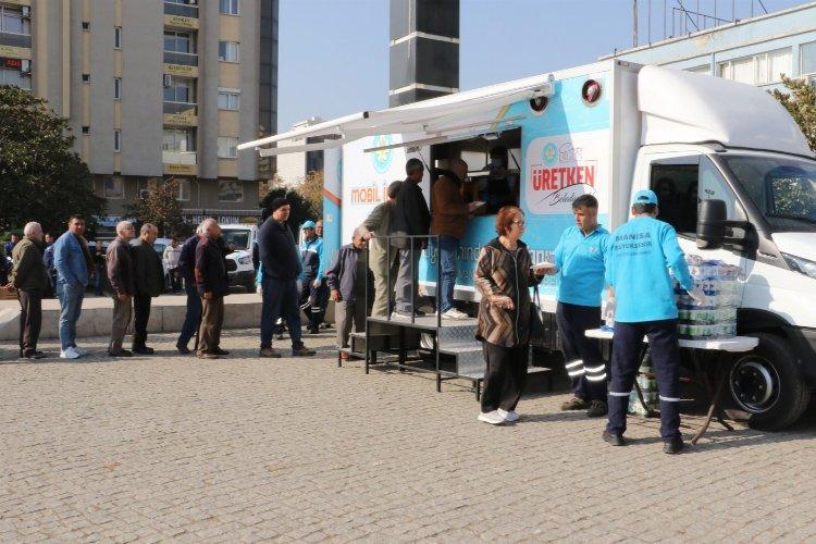 Manisa Salihli'den şehitlerine vefa