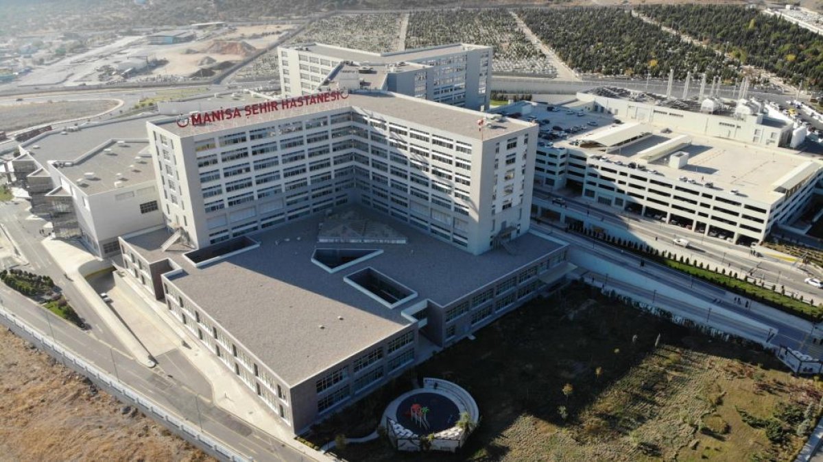 Manisa Şehir Hastanesi 4 yılda 5 milyon vatandaşı sağlığına kavuşturdu