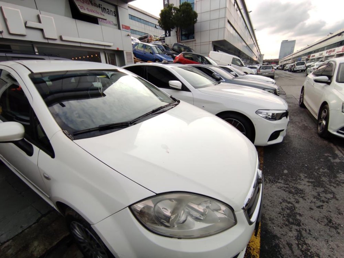 Matrah düzenlemesiyle ikinci el araçlarda yüzde 15 düşüş yaşandı