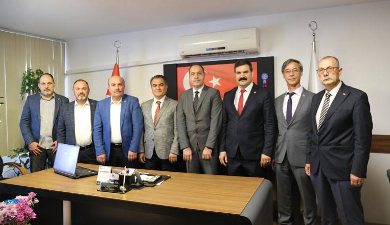 “Memur, İşçi, Emekli Fakirleşmeye Devam Ediyor.”