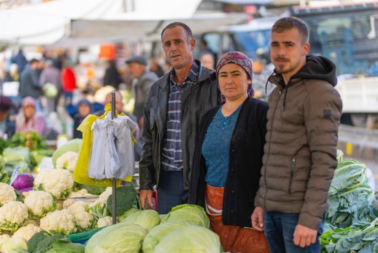 Muğla Milas'ta kışlık sebzeler tezgaha çıktı