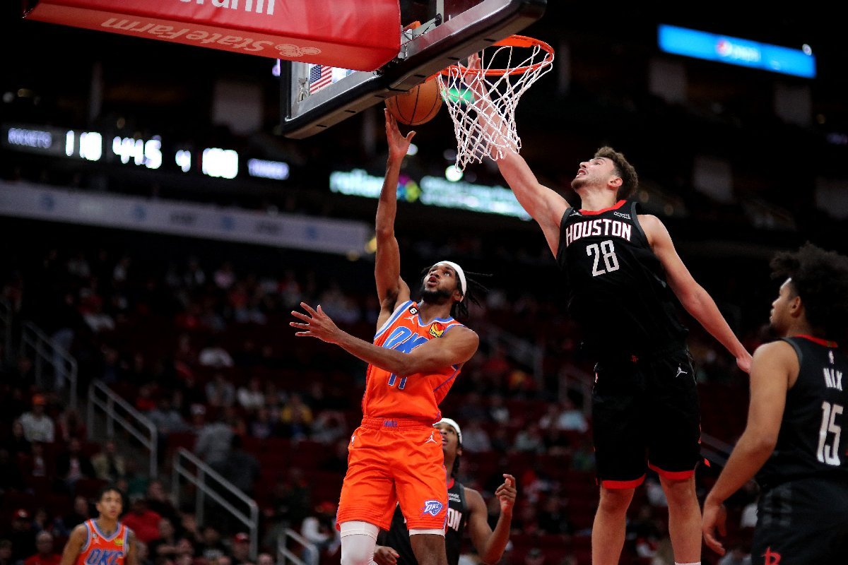 NBA'de Rockets, Alperen Şengün'ün çok yönlü oyunuyla kazandı