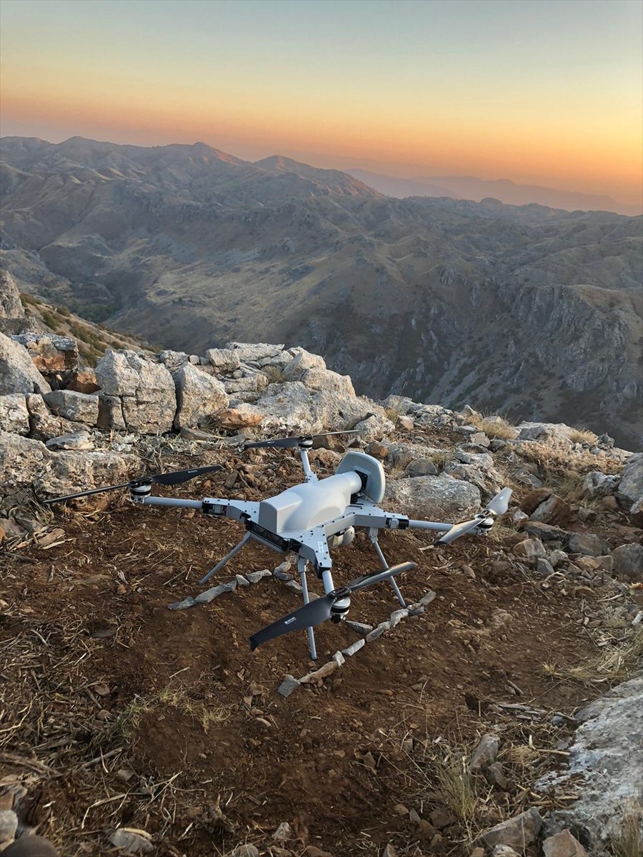 Pakistan'da milli gemiler ve mini İHA sistemleri boy gösterecek