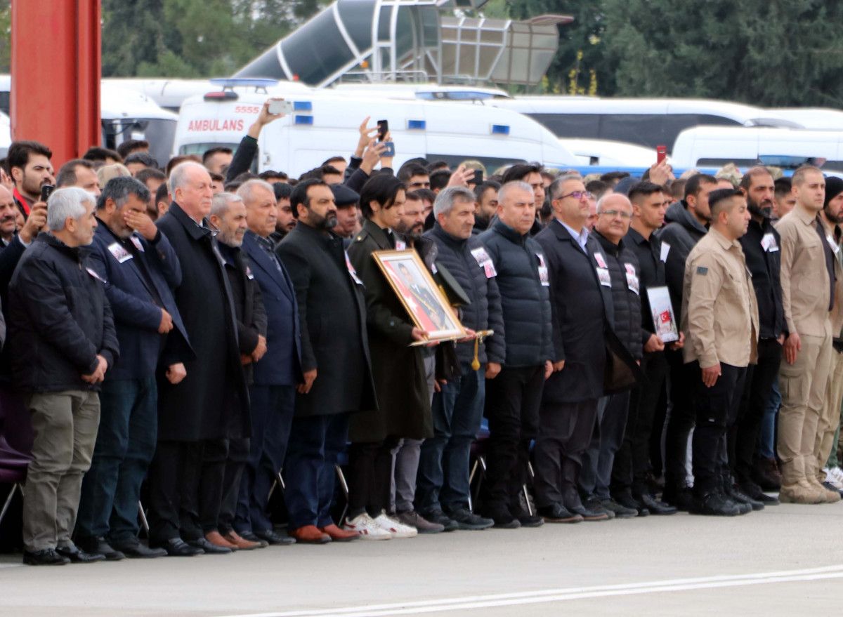 Pençe-Kilit harekatı şehitlerinin naaşı Gaziantep'e getirildi